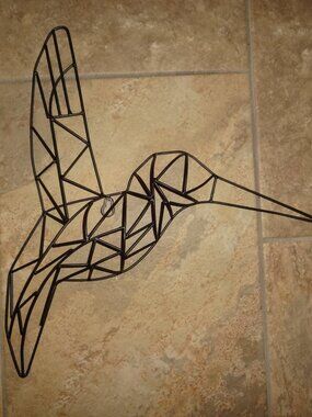 Flying Humming Bird Sculpture Wall/Hanging Decoration wire Metal Décor-Topiary?